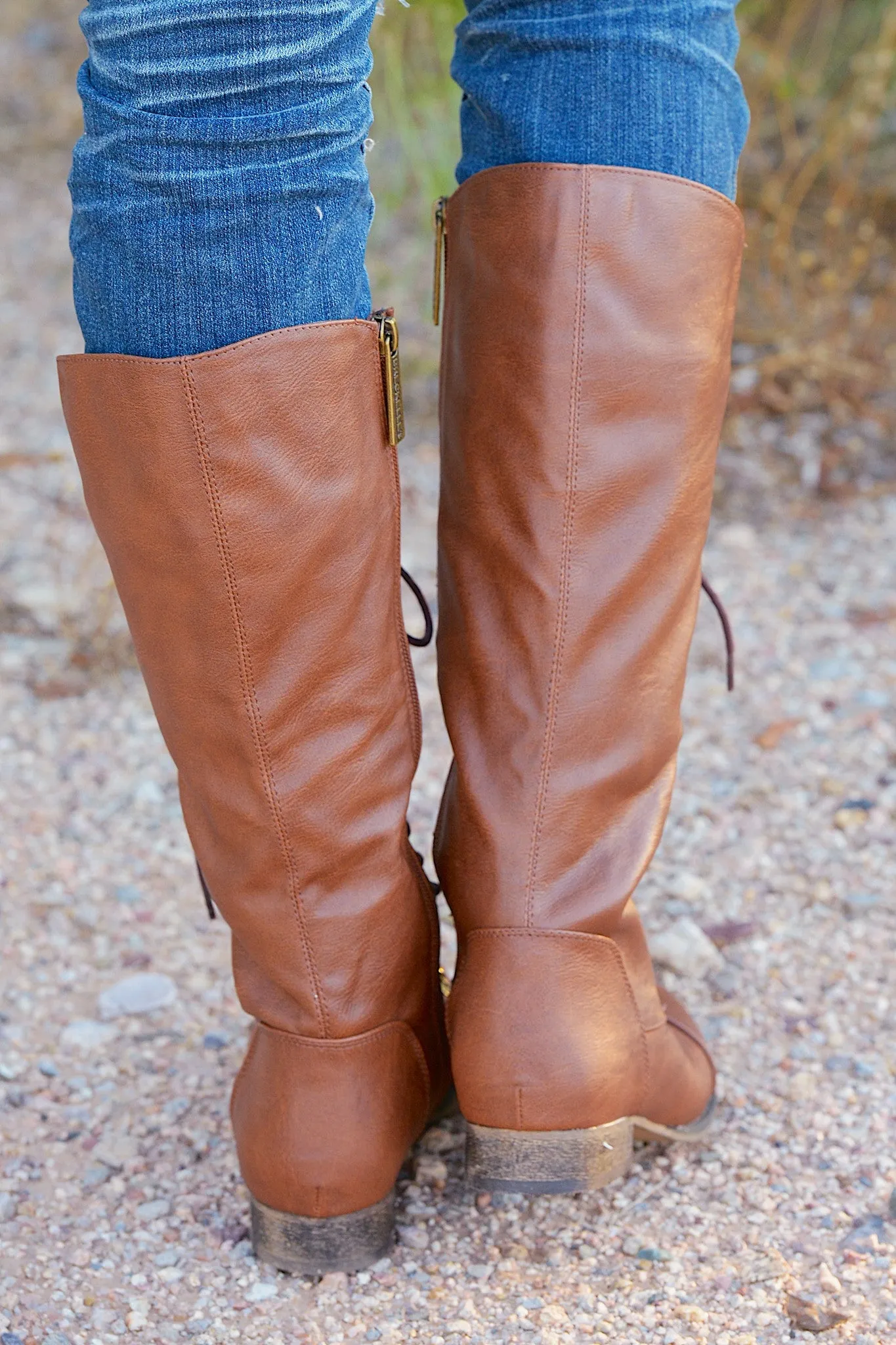 An Edgy Touch Lace Up Boots - Tan