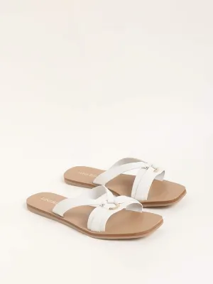 LUNA BLU White V Strap Sandals